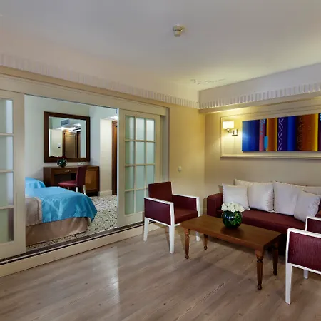 Moevenpick Antalya Station touristique 5*
