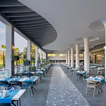 Station touristique Moevenpick Antalya
