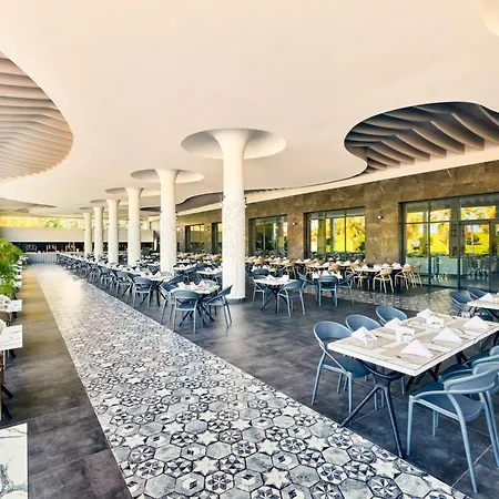 Resort Moevenpick Antalya Tekirova